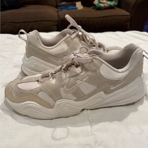 Nike Women's Beige and White Sneakers